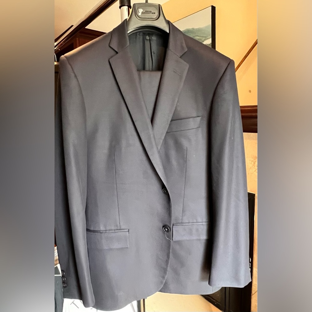 Versace Men’s blue suit, size 40 US (50 EU)